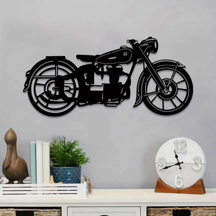Vintage Classic Cruiser Motorcycle Metal Wall Art – Retro Biker Silhouette